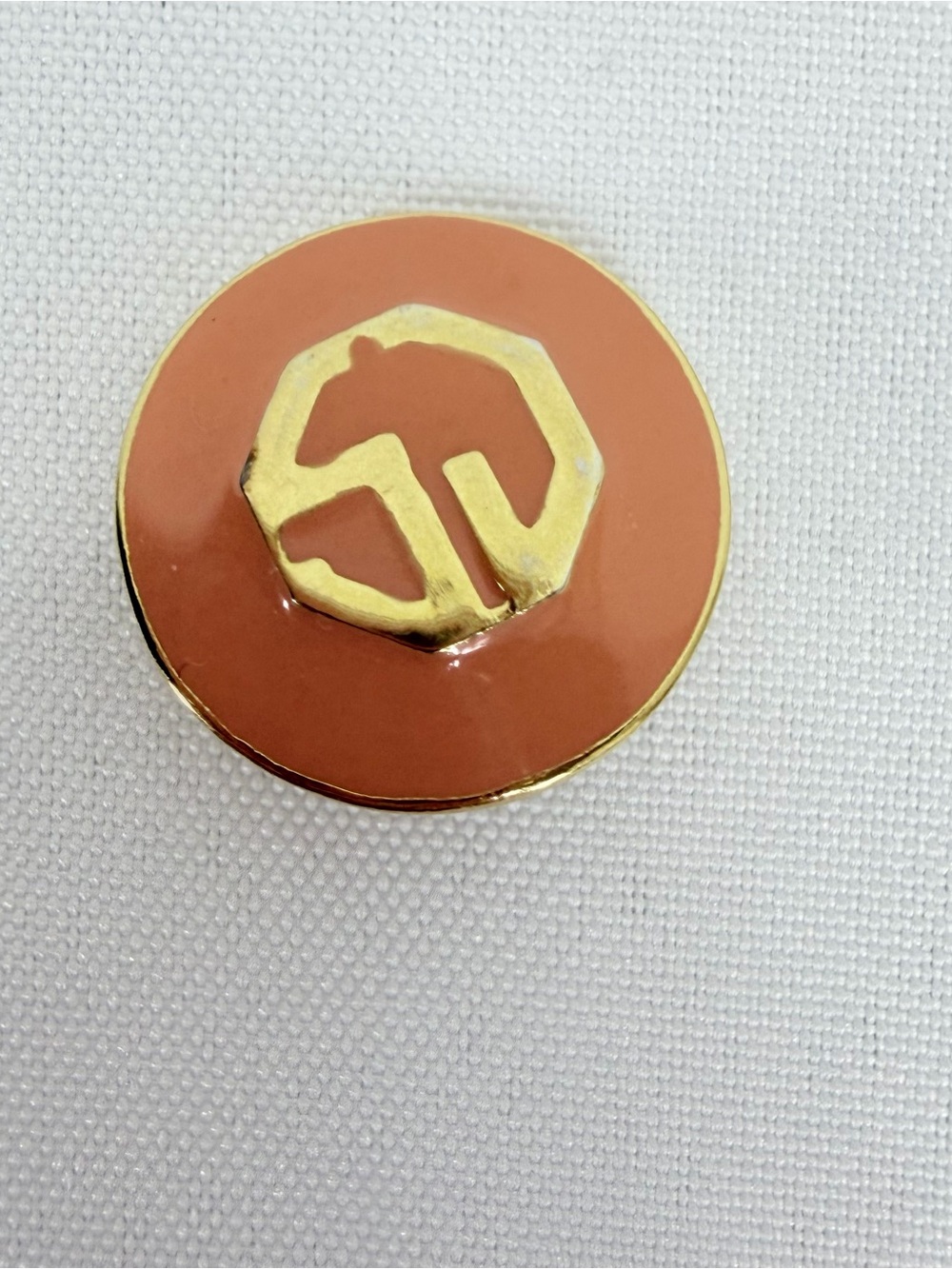 St. John Buttons Gold & Peach Set of 6 & Brand Tag - Picture 5 of 11